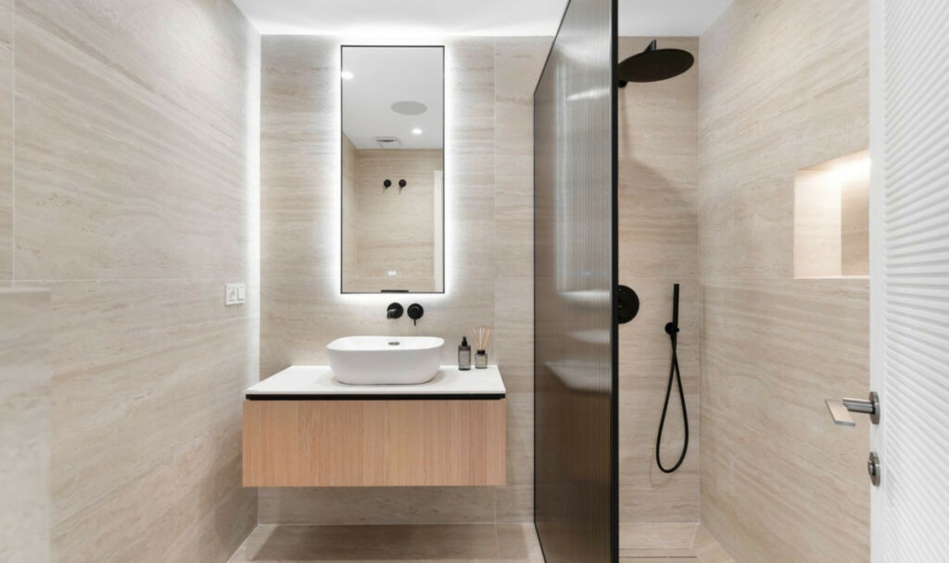 Resale - House -
Nueva Andalucía