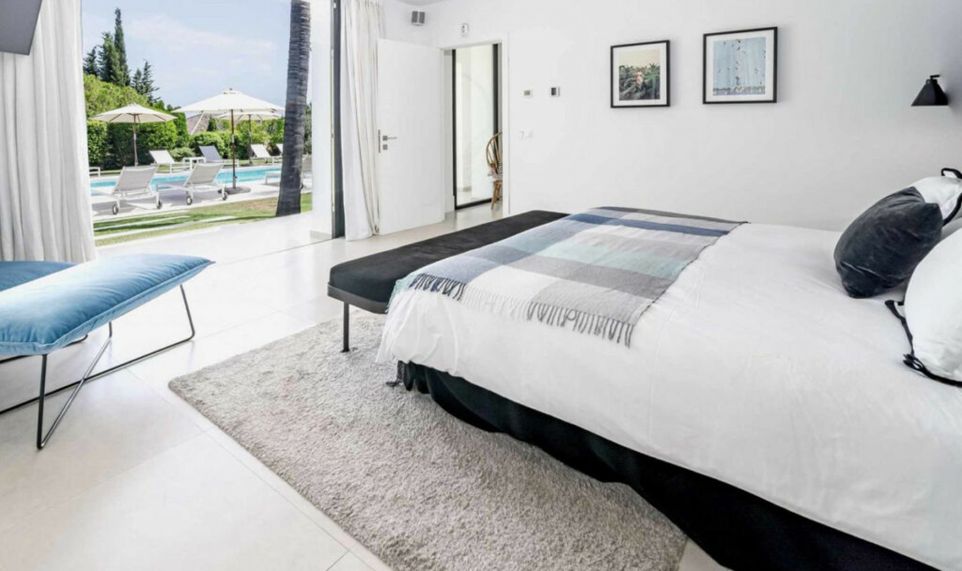 Resale - House -
Nueva Andalucía