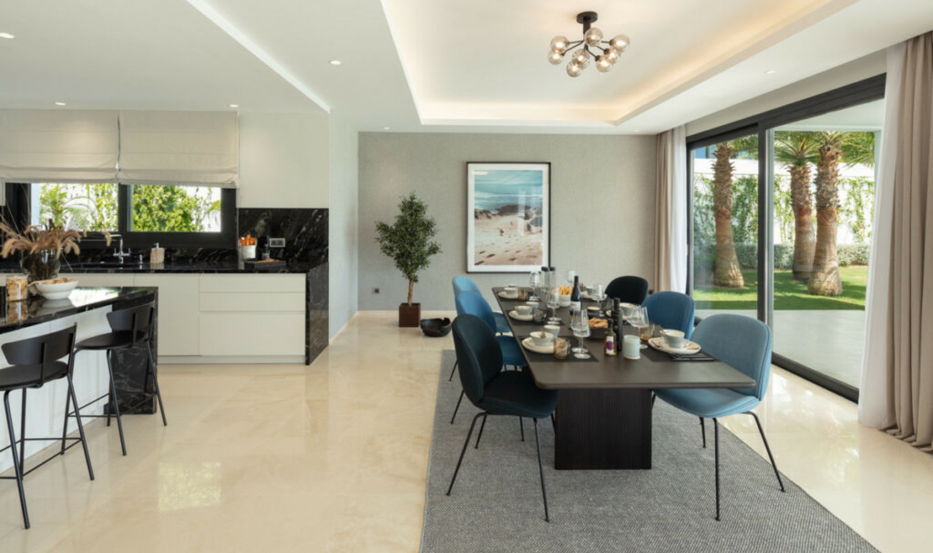 Resale - House -
Nueva Andalucía