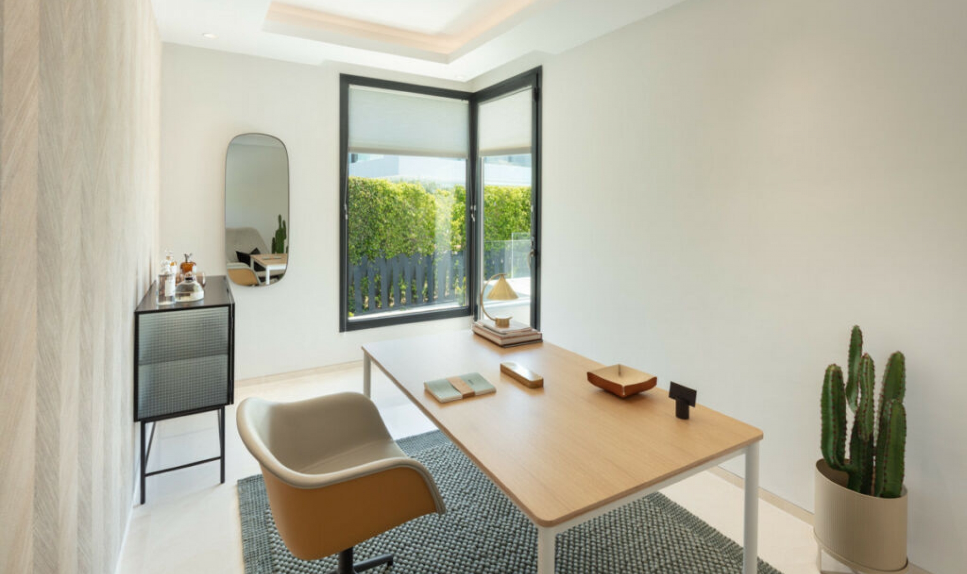 Resale - House -
Nueva Andalucía