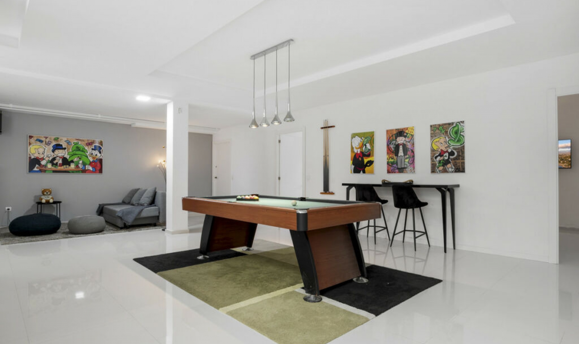 Resale - House -
Nueva Andalucía