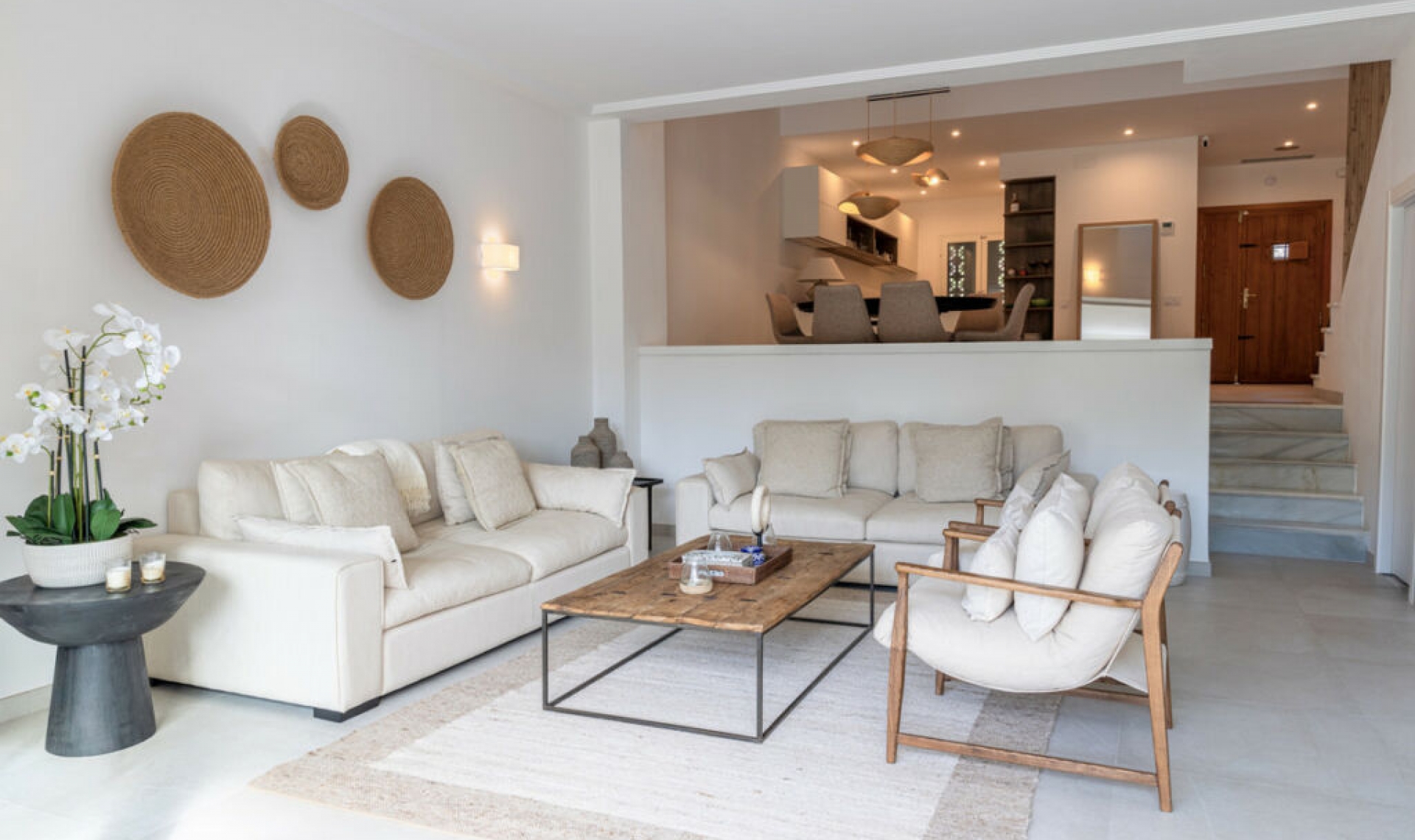 Resale - House -
Nueva Andalucía