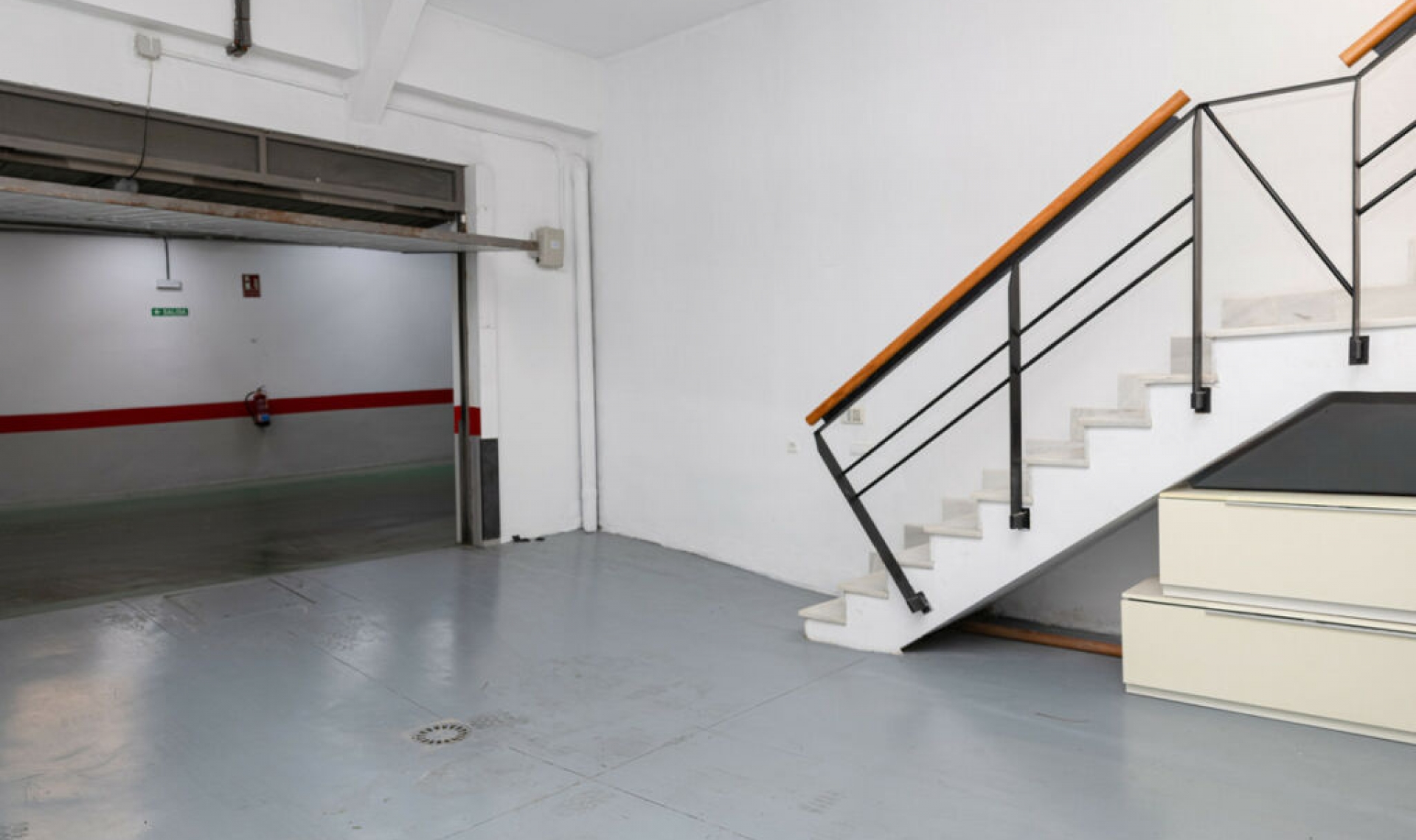 Resale - House -
Nueva Andalucía