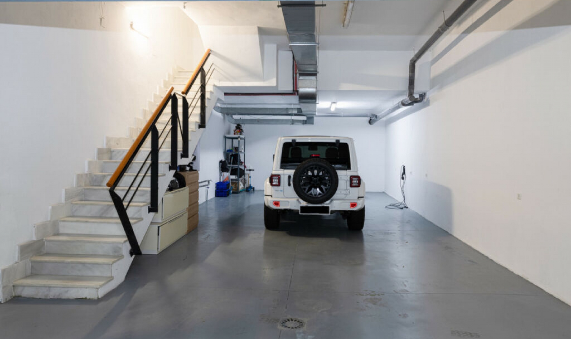 Resale - House -
Nueva Andalucía