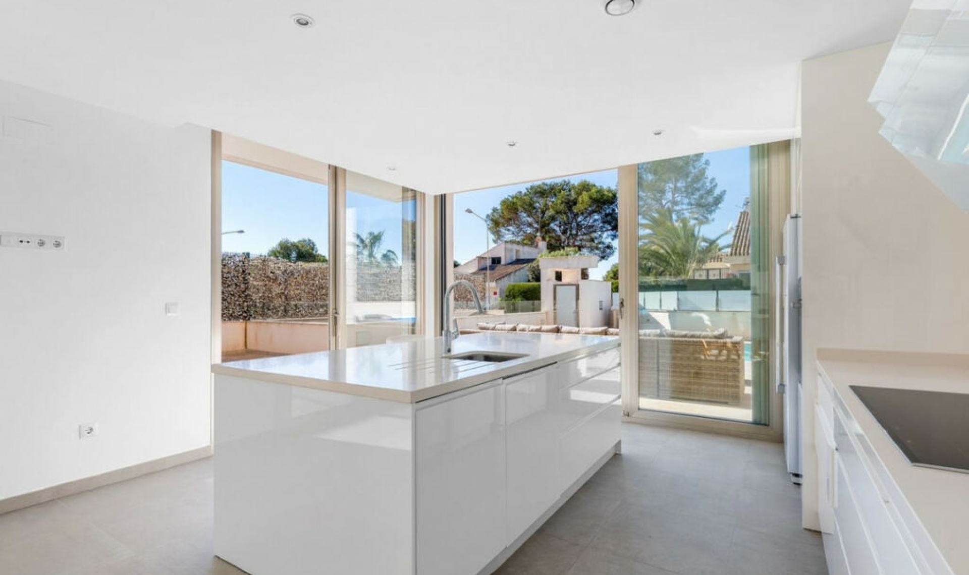 Resale - House -
Orihuela Costa