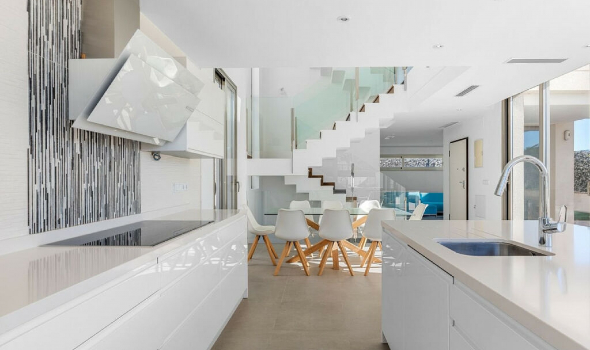 Resale - House -
Orihuela Costa