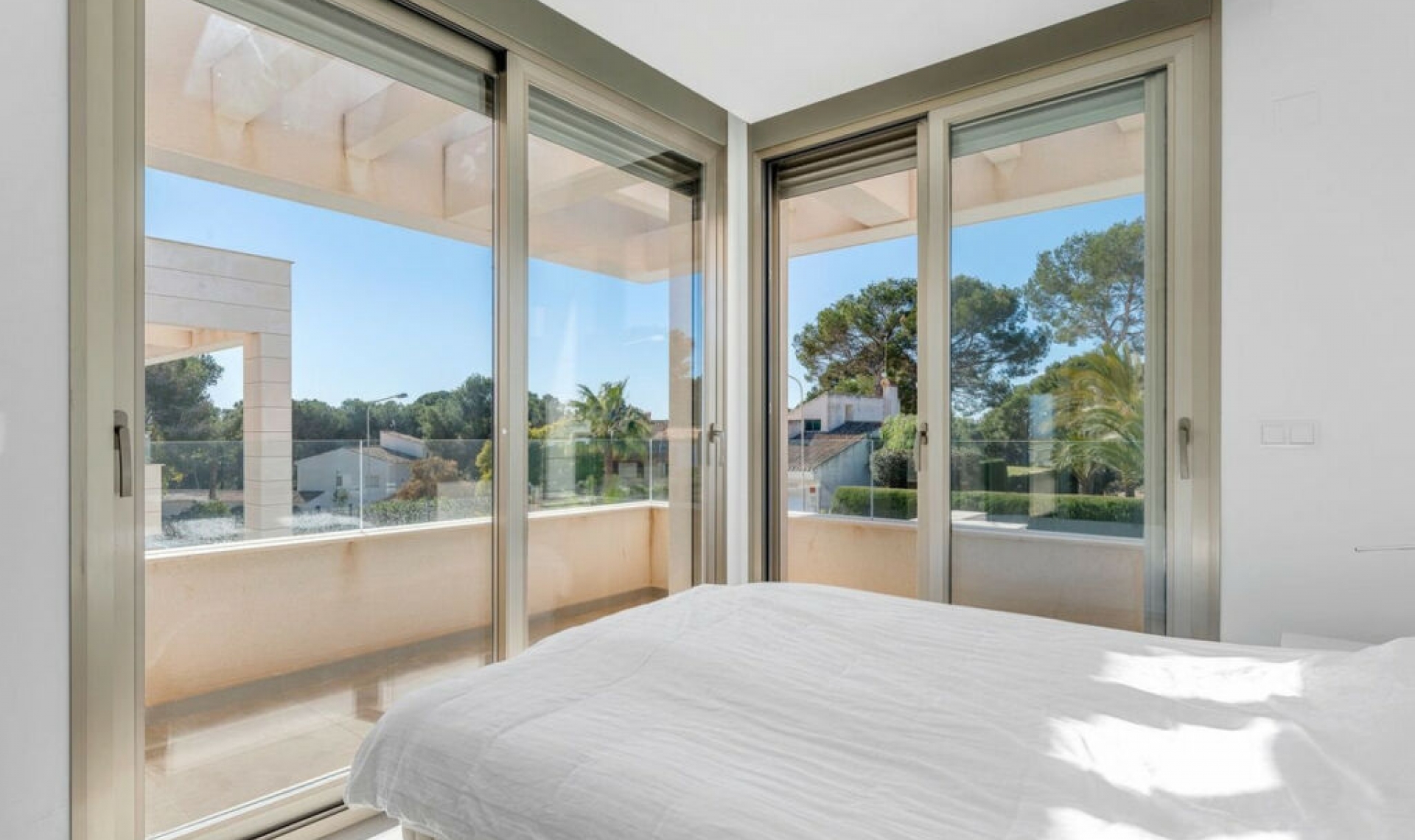 Resale - House -
Orihuela Costa
