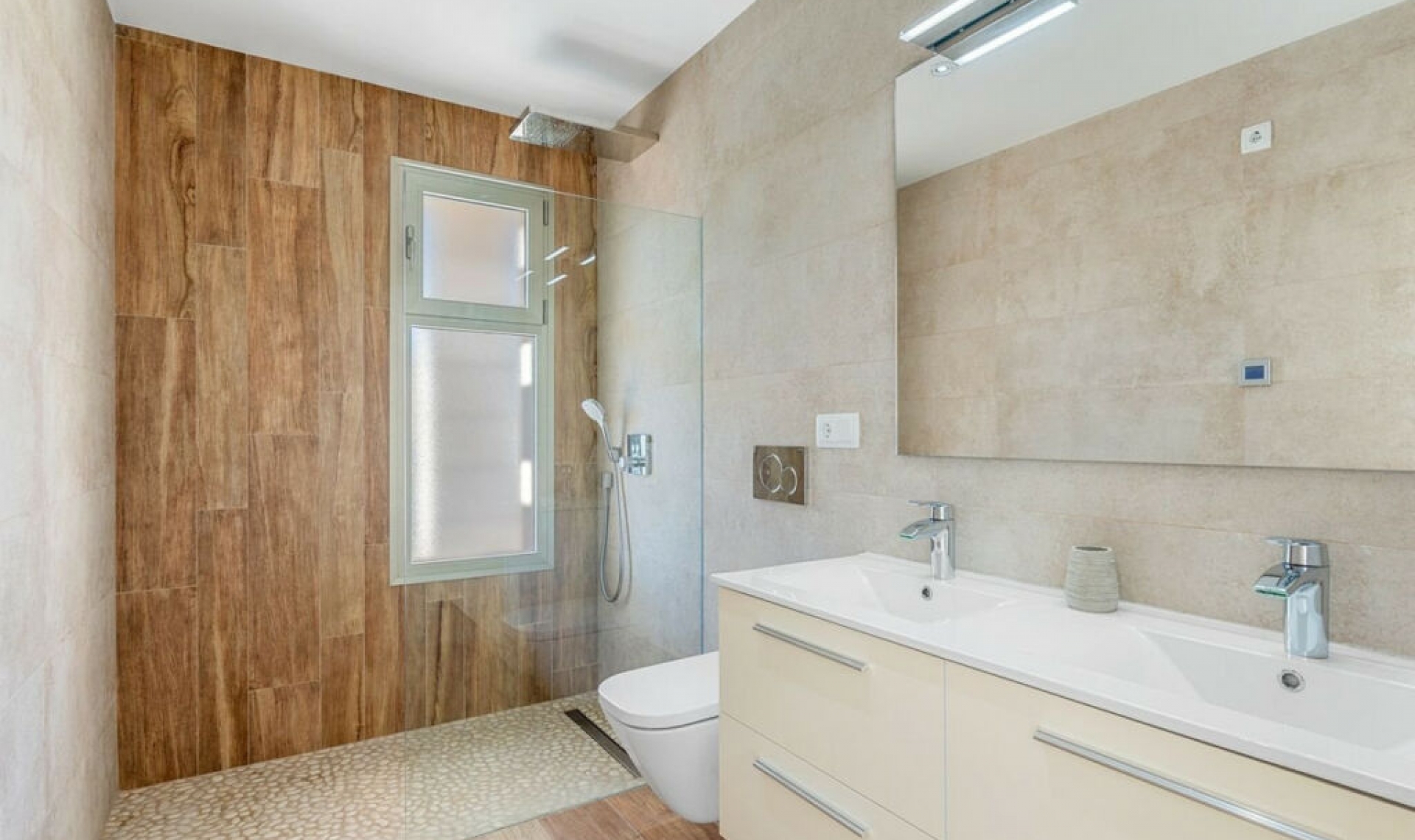 Resale - House -
Orihuela Costa