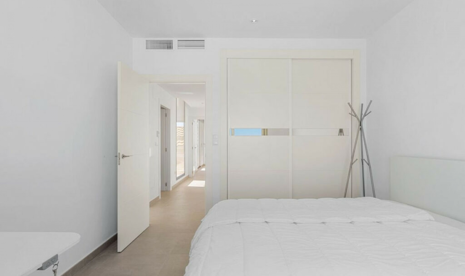 Resale - House -
Orihuela Costa