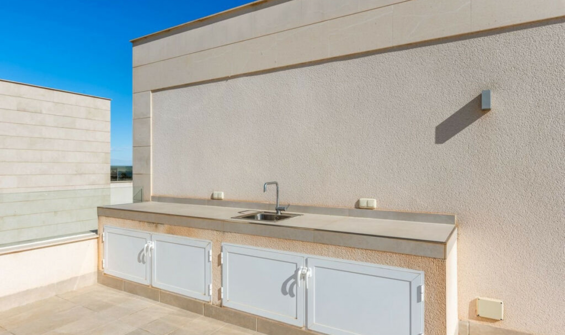Resale - House -
Orihuela Costa