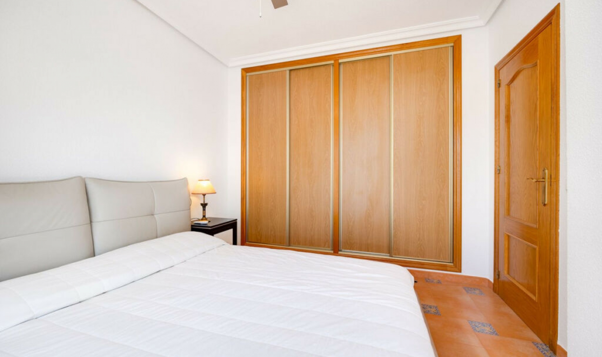 Resale - House -
Orihuela Costa