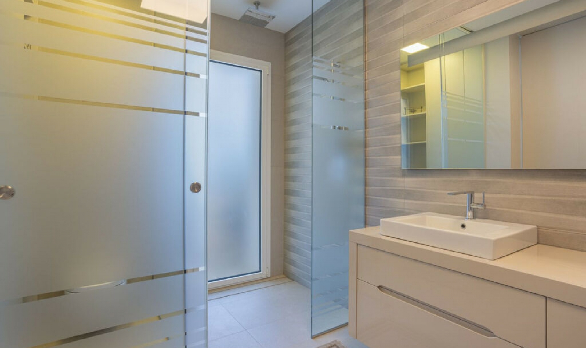 Resale - House -
Orihuela