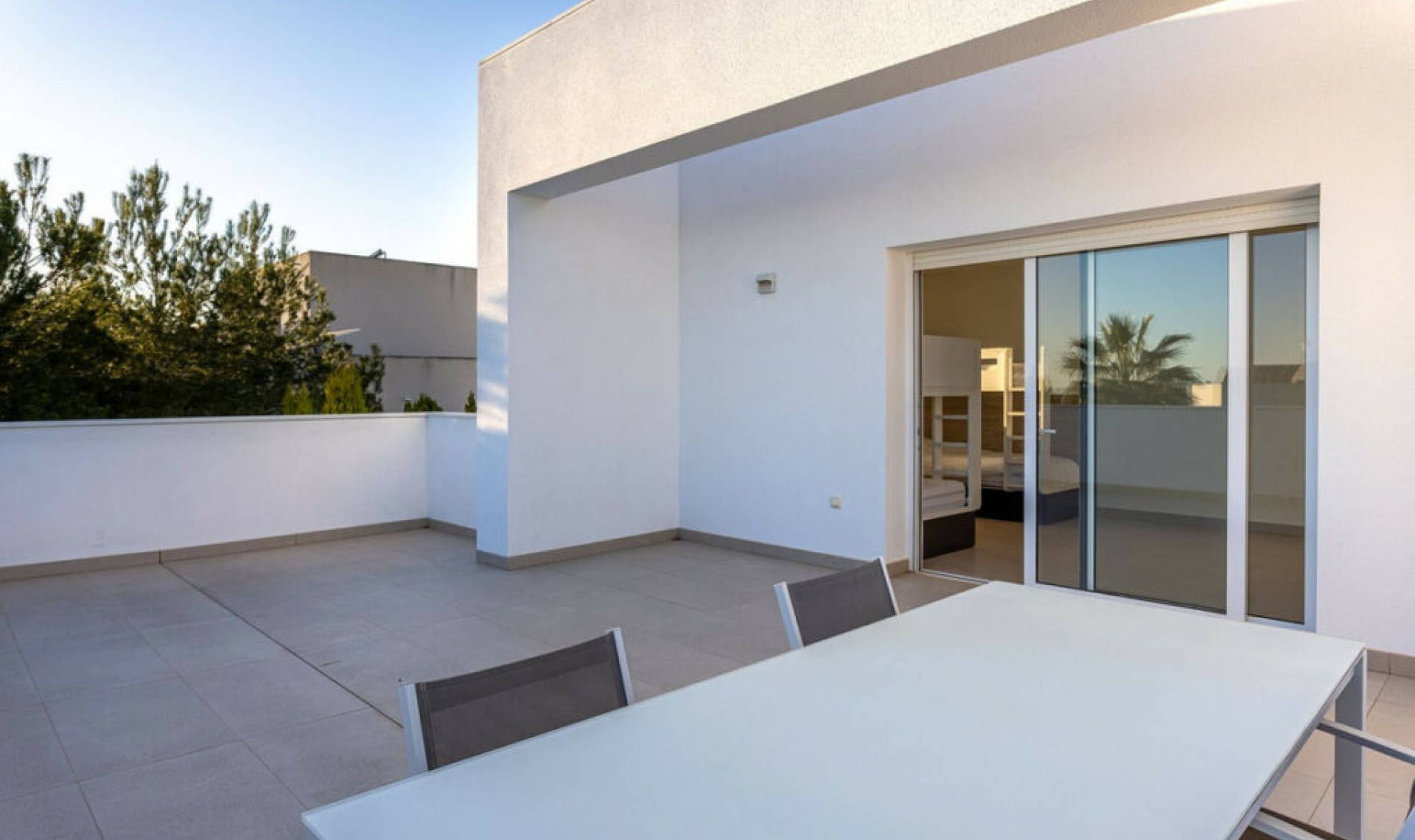 Resale - House -
Orihuela