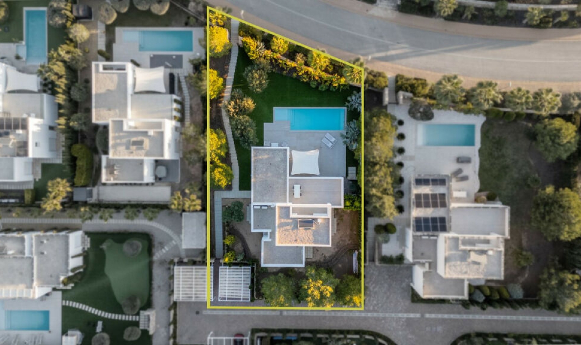 Resale - House -
Orihuela