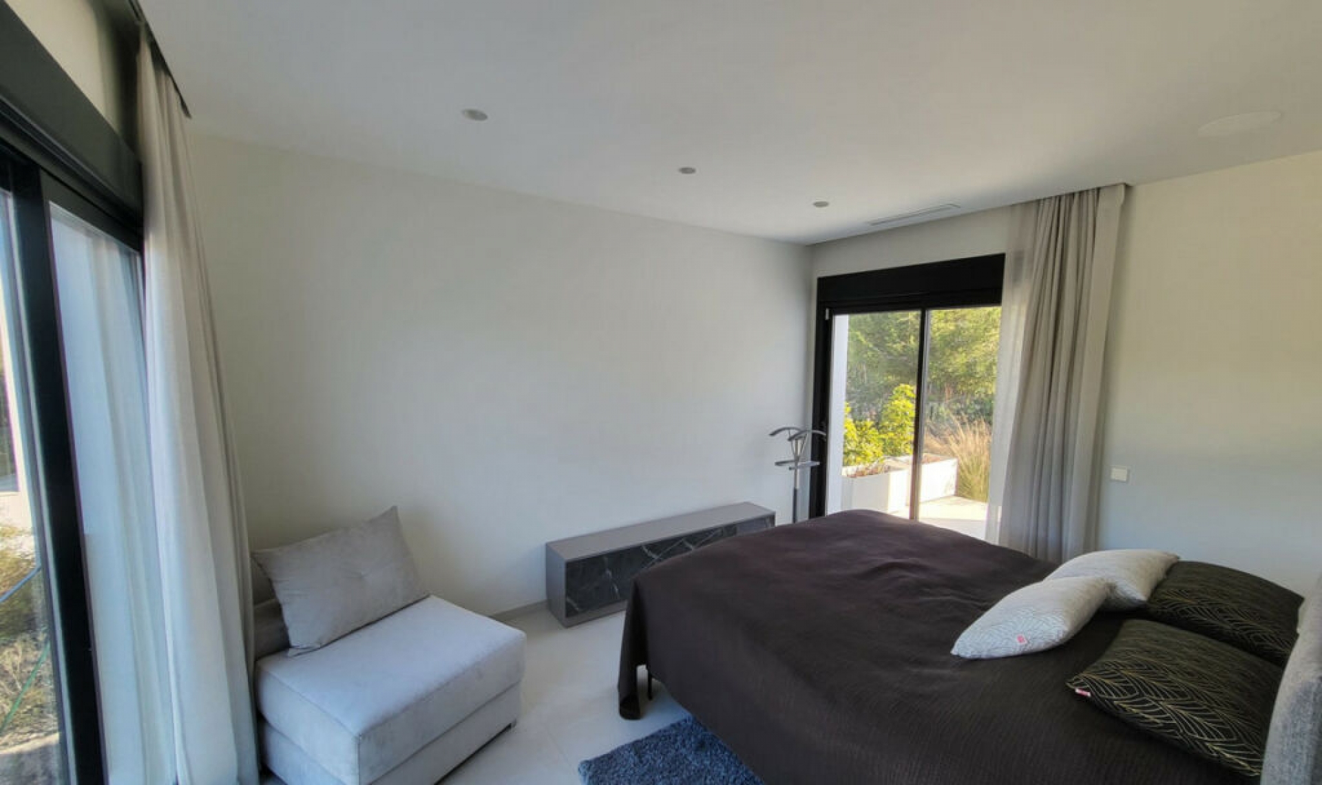 Resale - House -
Orihuela