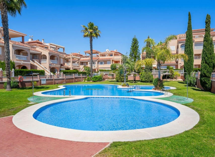 Resale - House -
Playa Flamenca