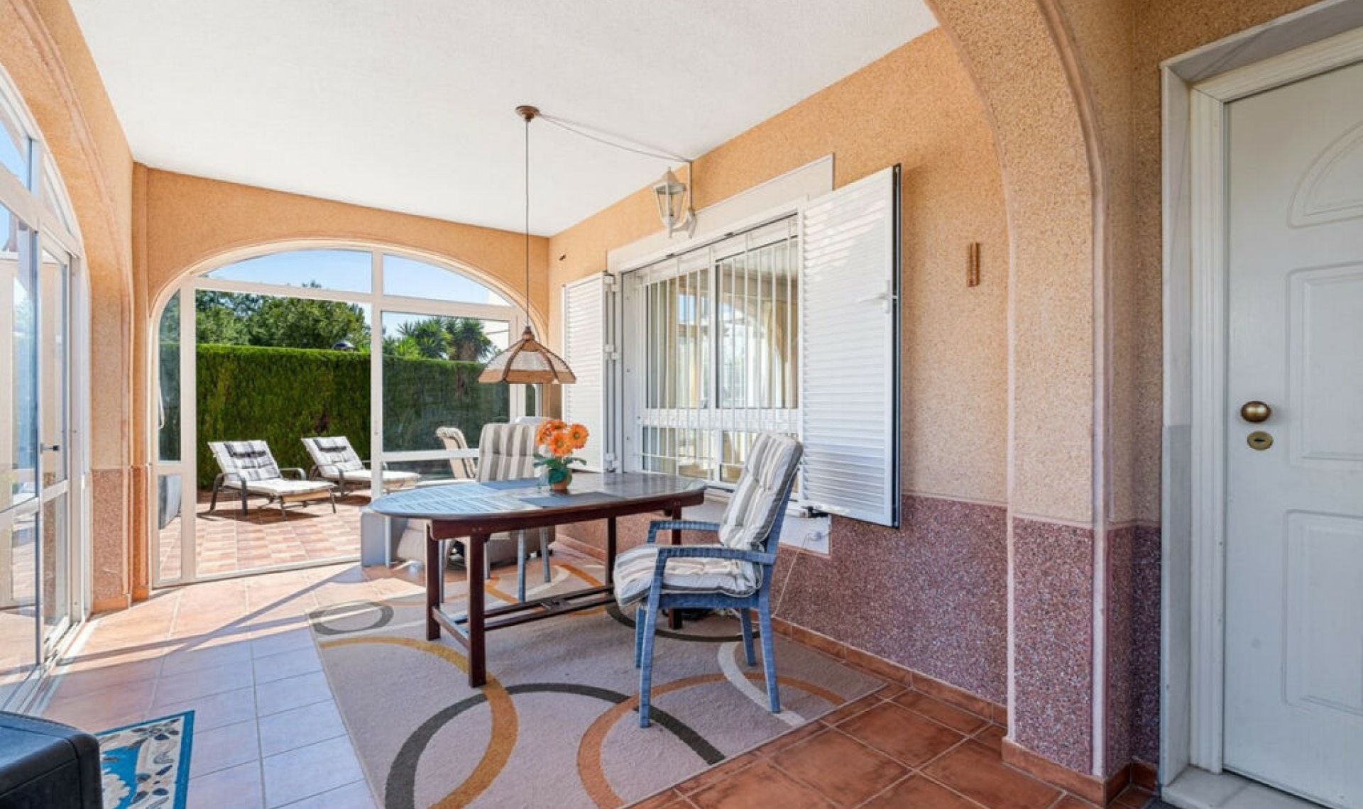 Resale - House -
Playa Flamenca