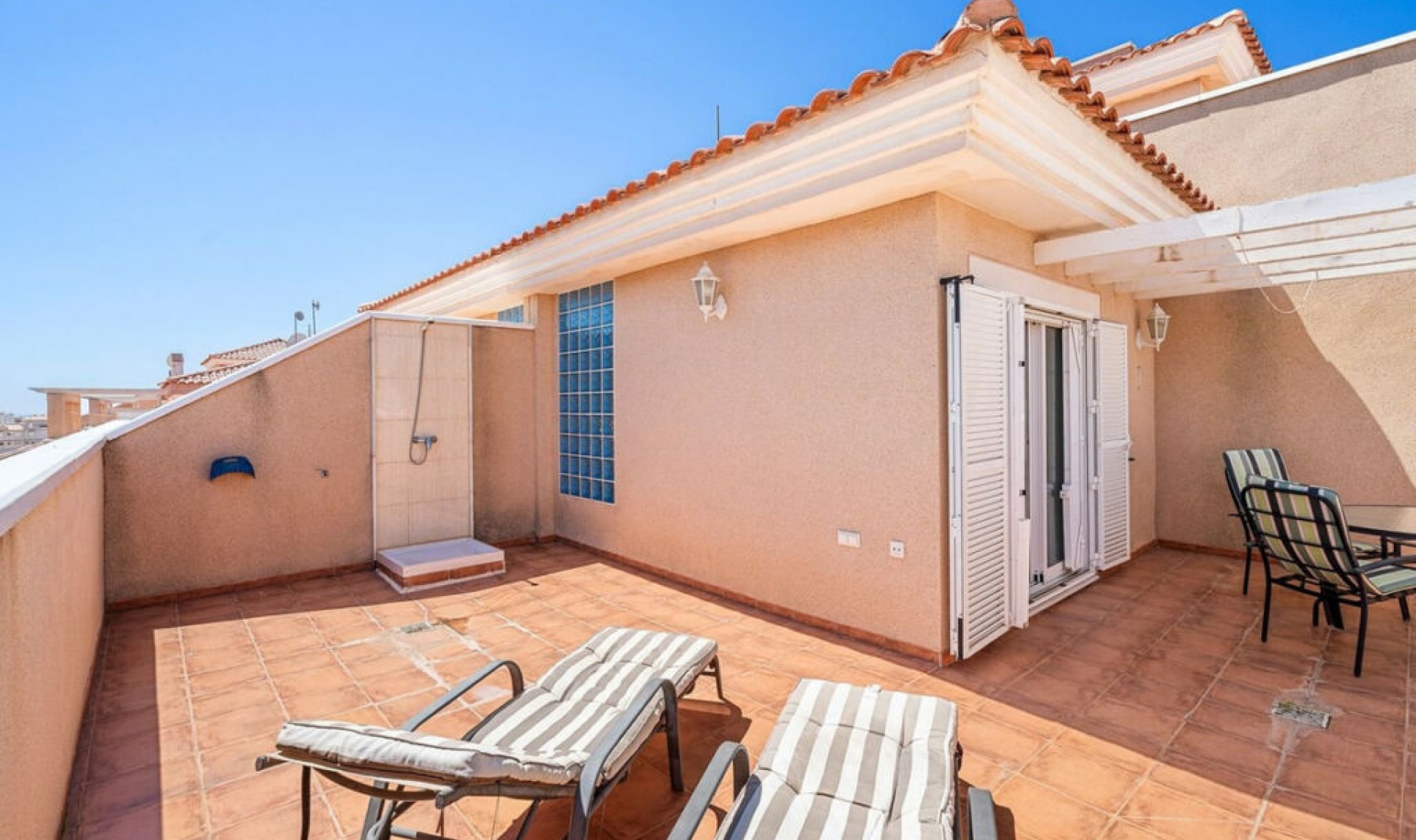 Resale - House -
Playa Flamenca