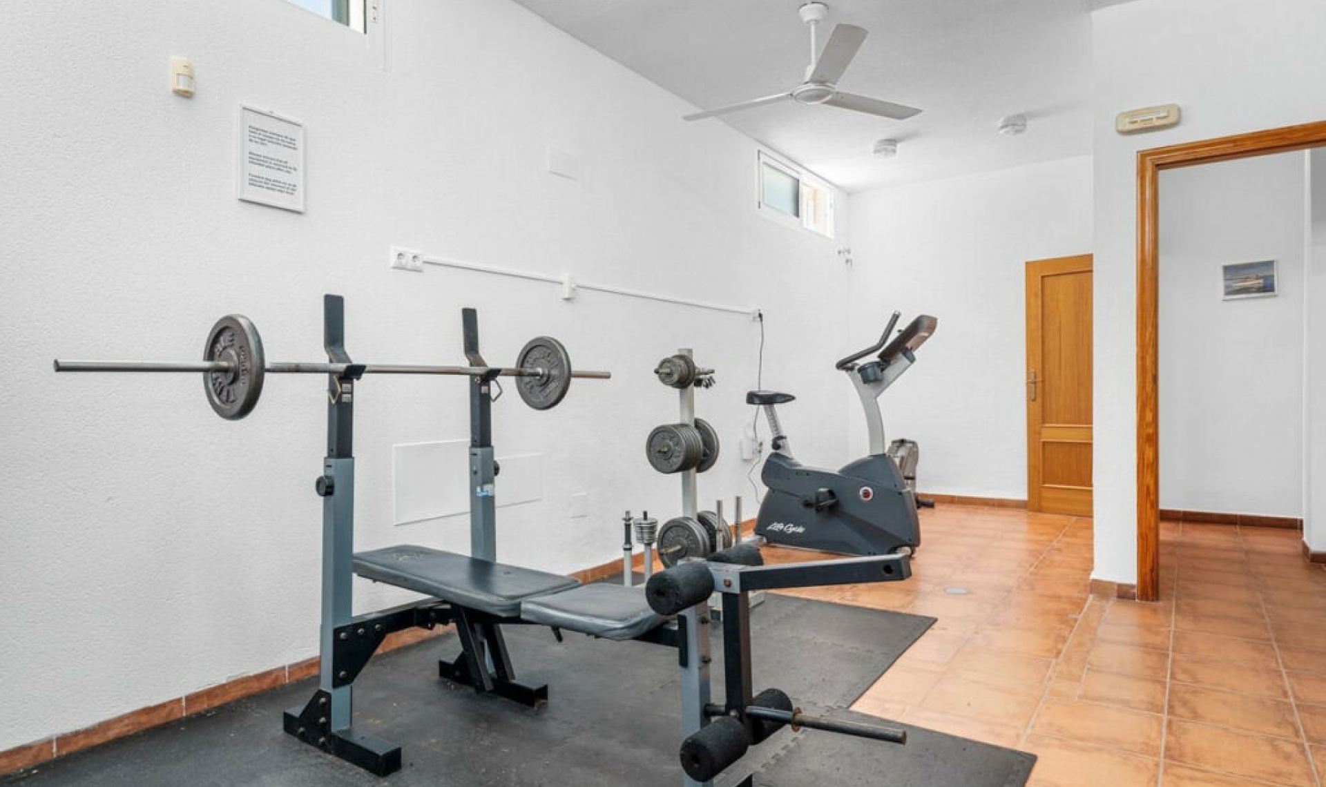 Resale - House -
Playa Flamenca