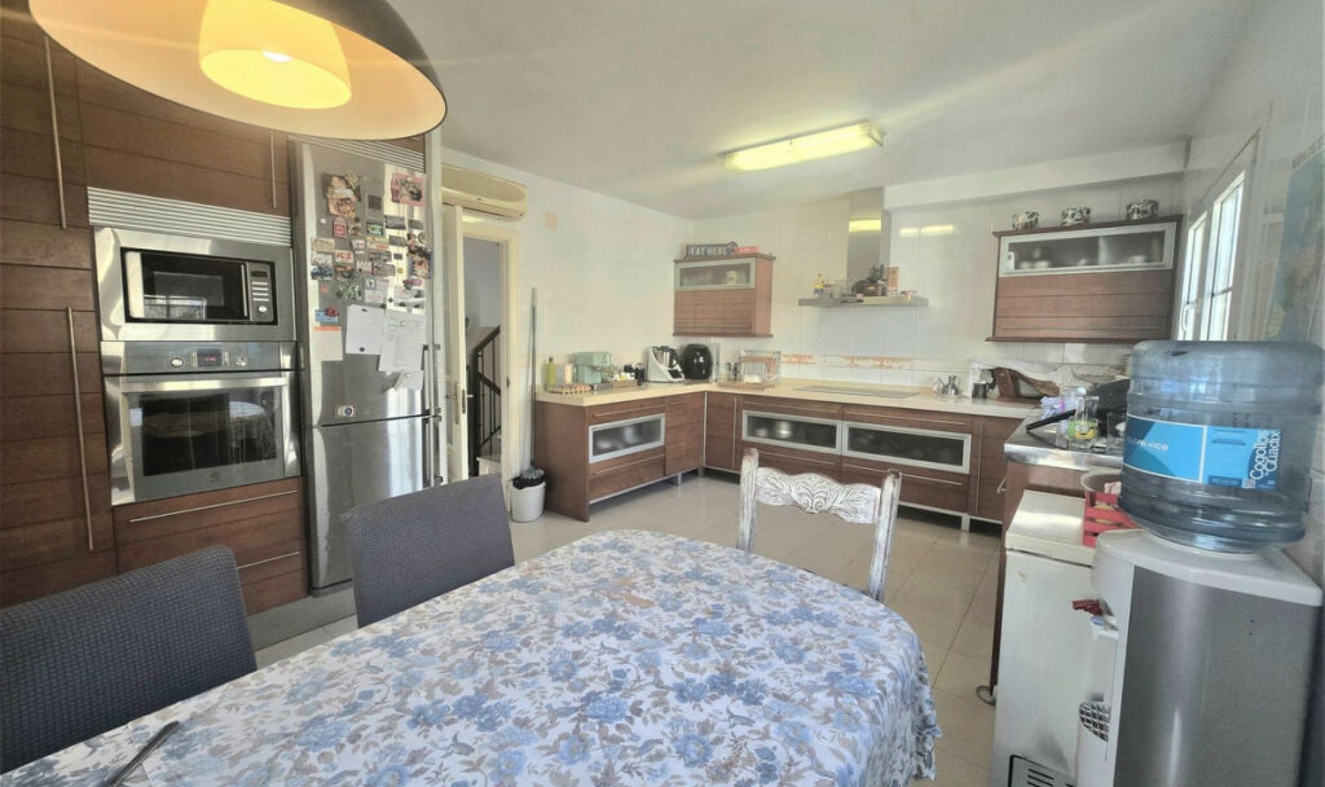Resale - House -
Playamar
