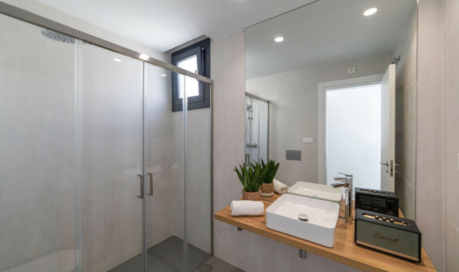 Resale - House -
Polop