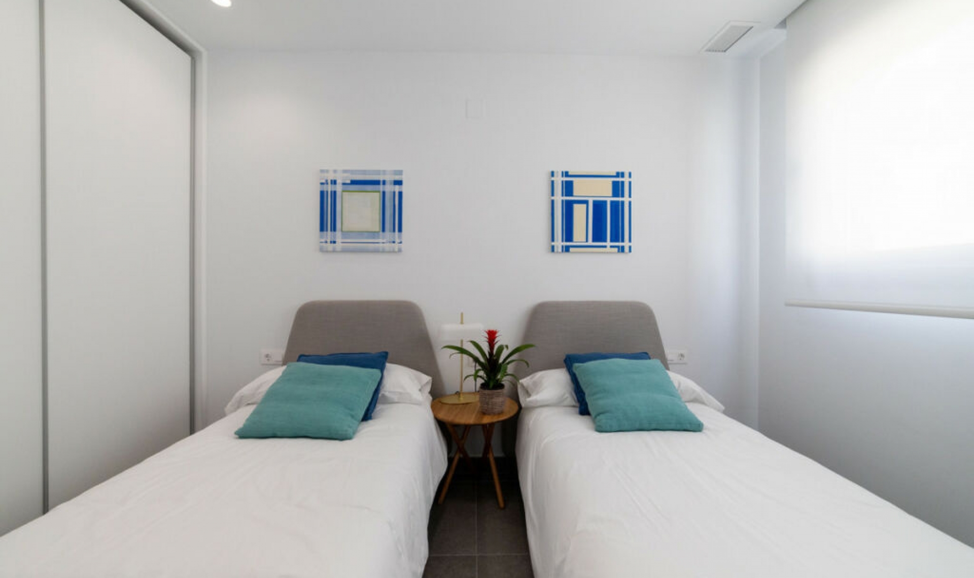 Resale - House -
Polop