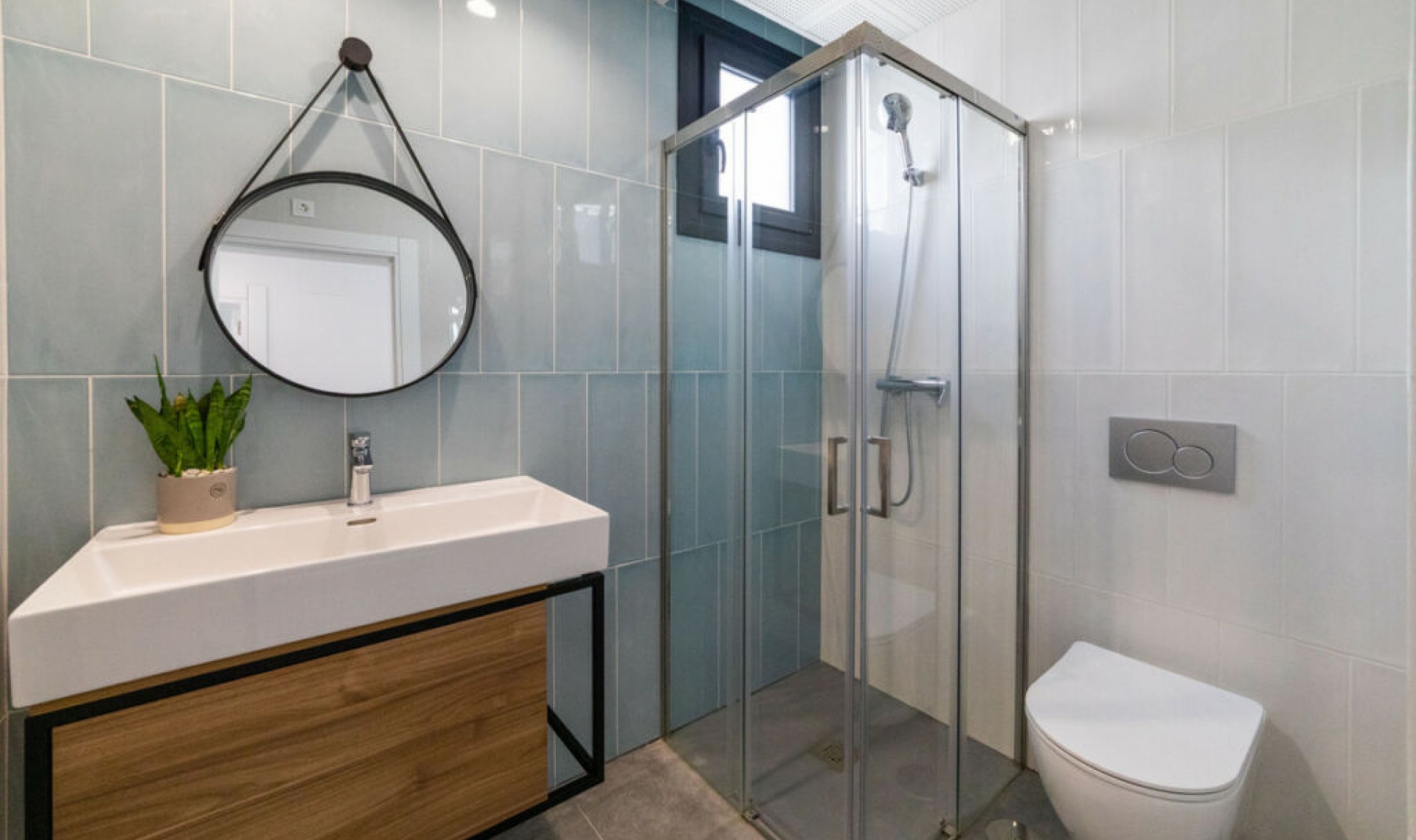 Resale - House -
Polop