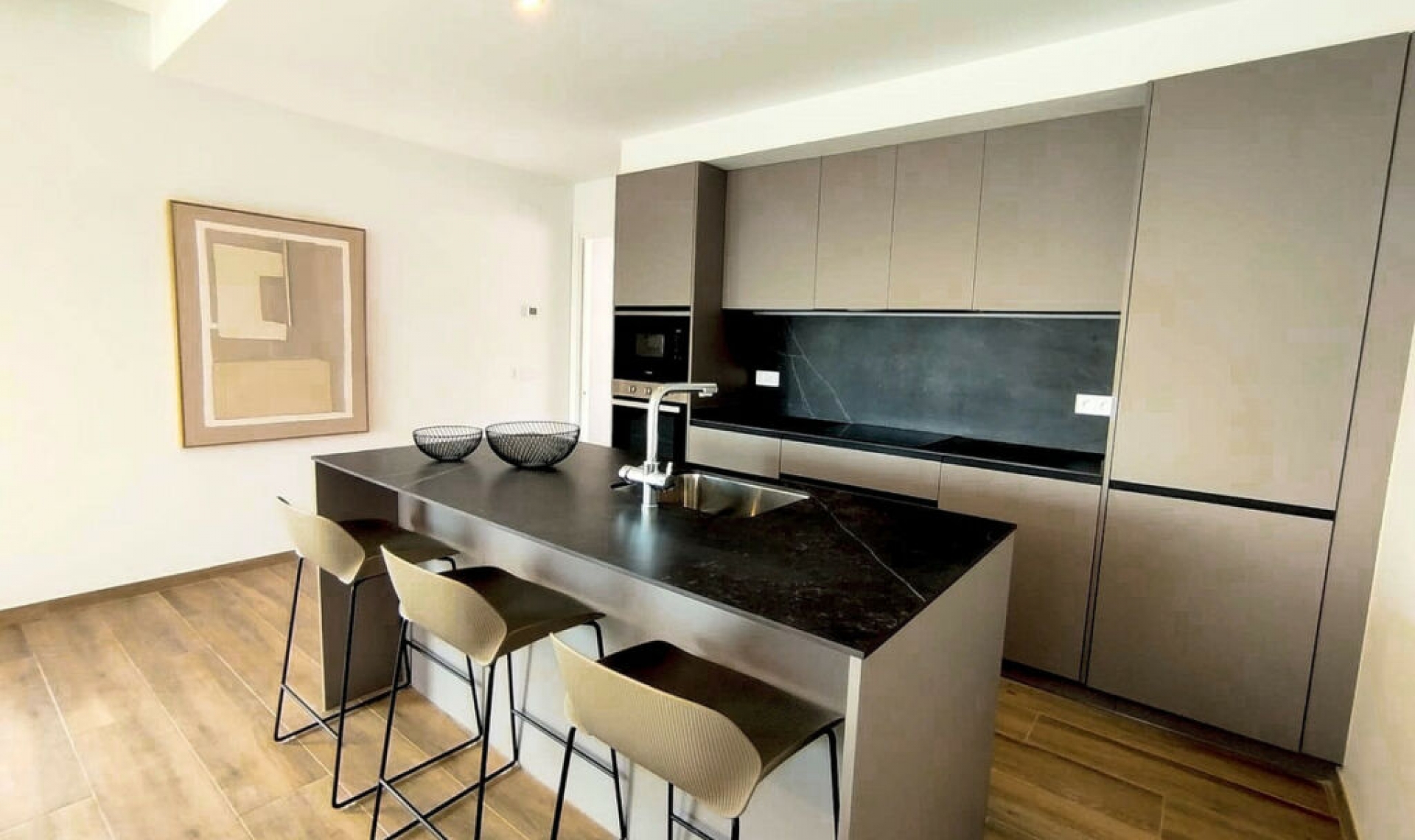 Resale - House -
Polop