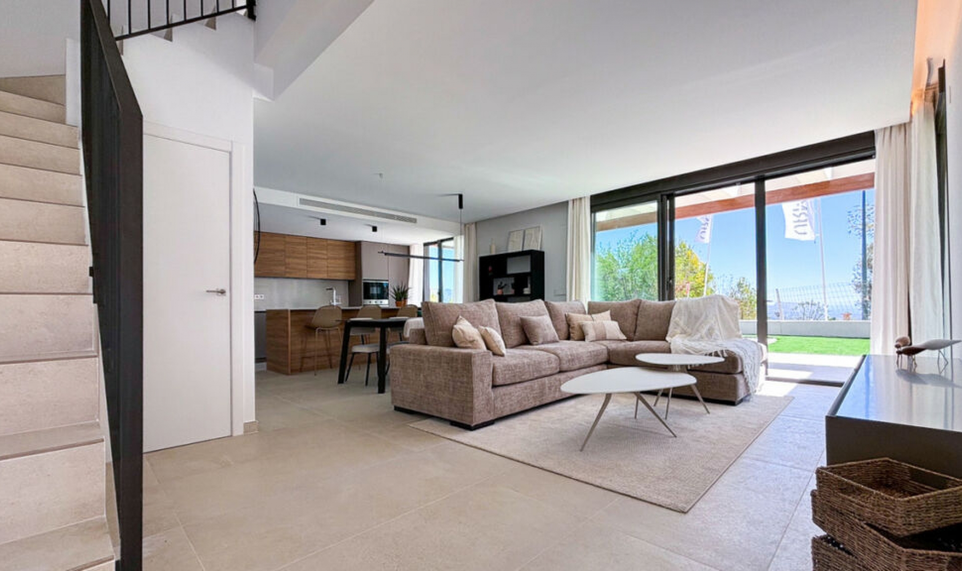 Resale - House -
Polop