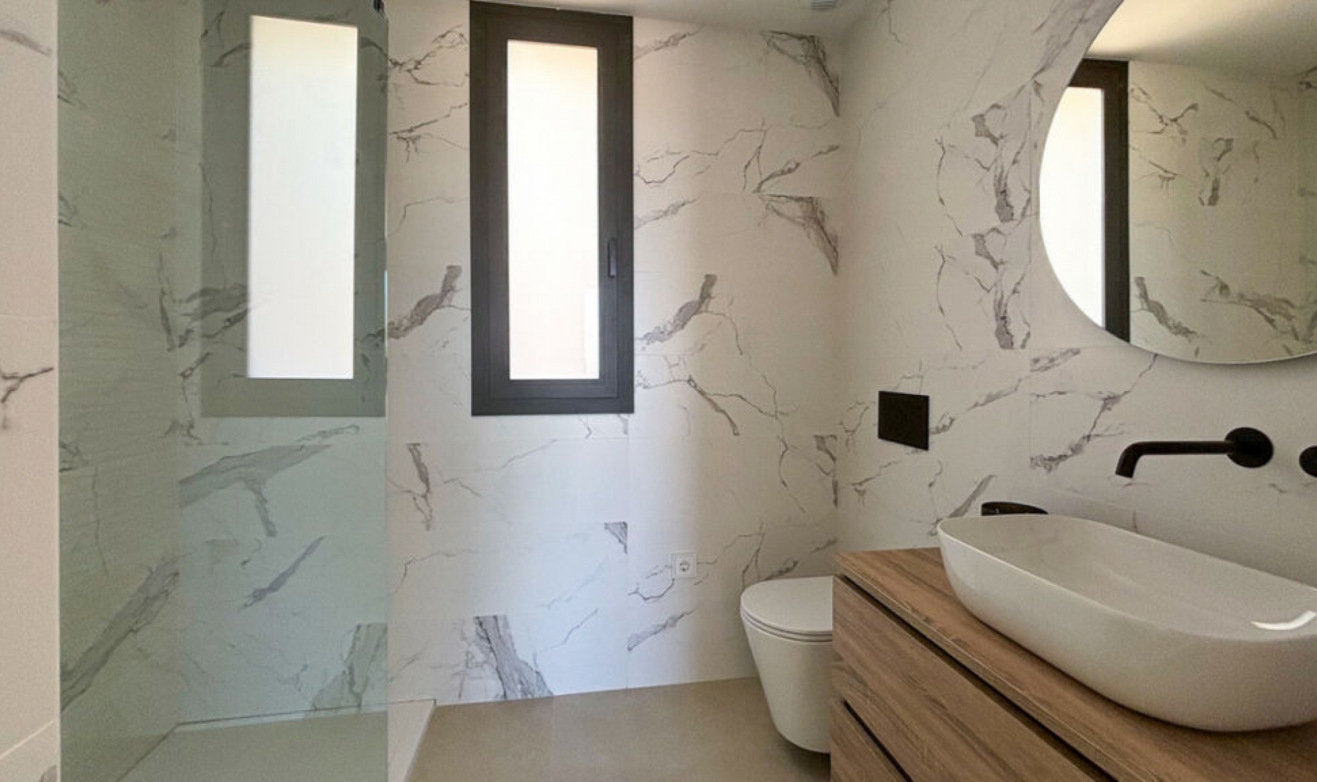 Resale - House -
Polop