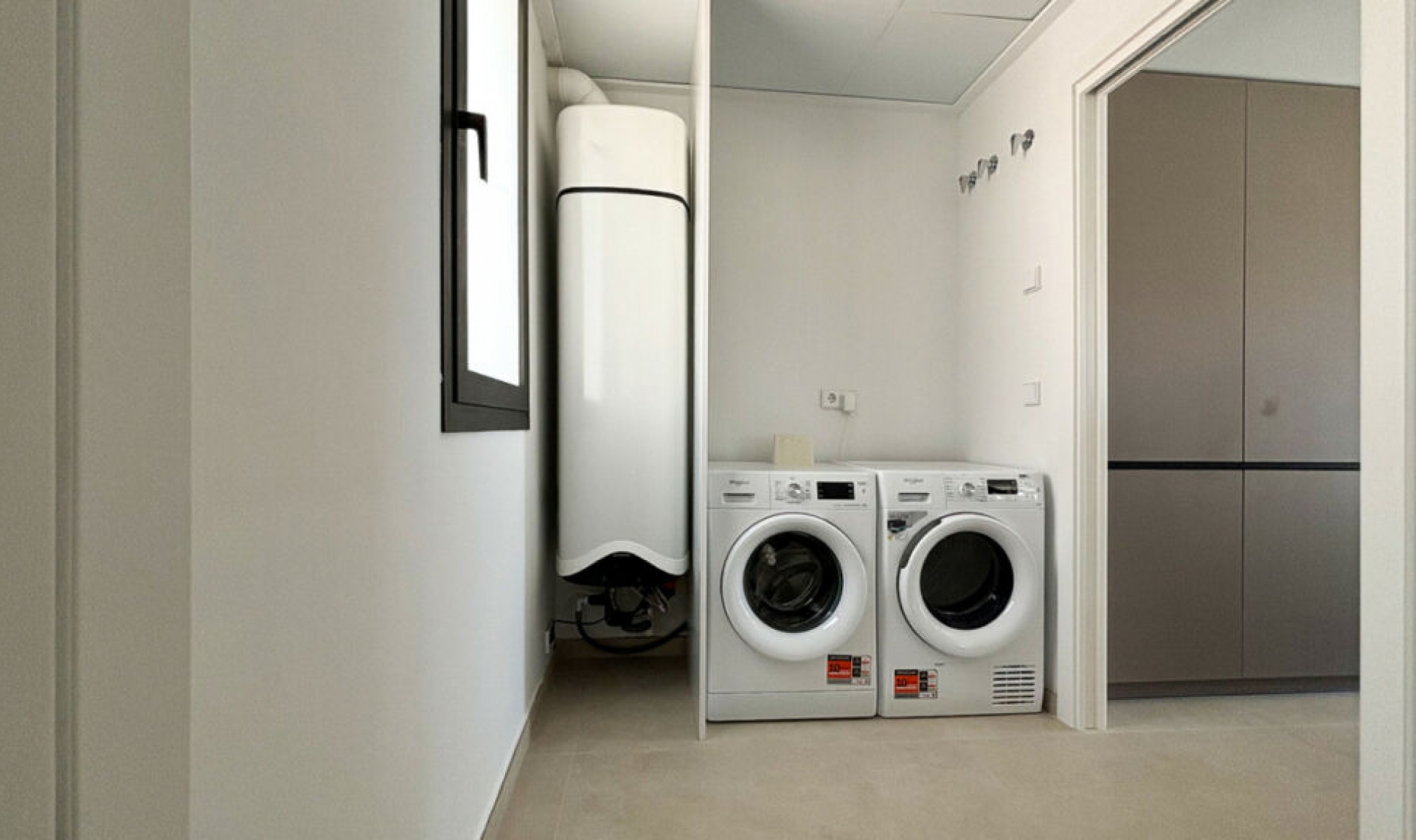 Resale - House -
Polop