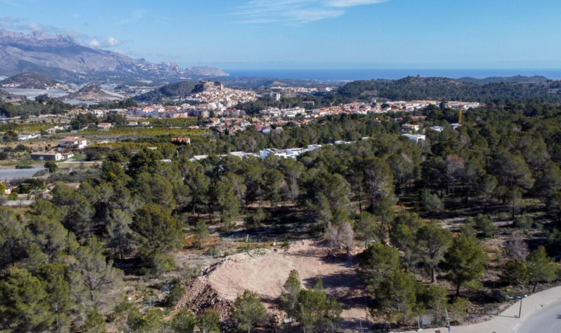 Resale - House -
Polop