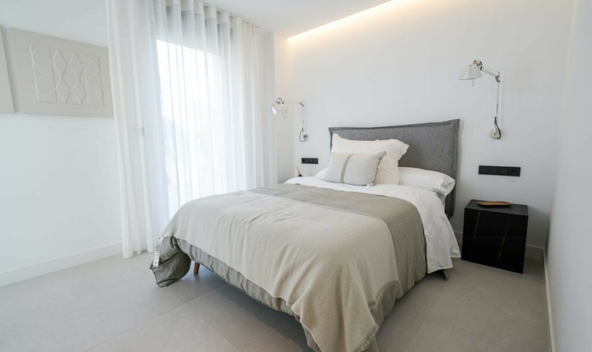 Resale - House -
Polop