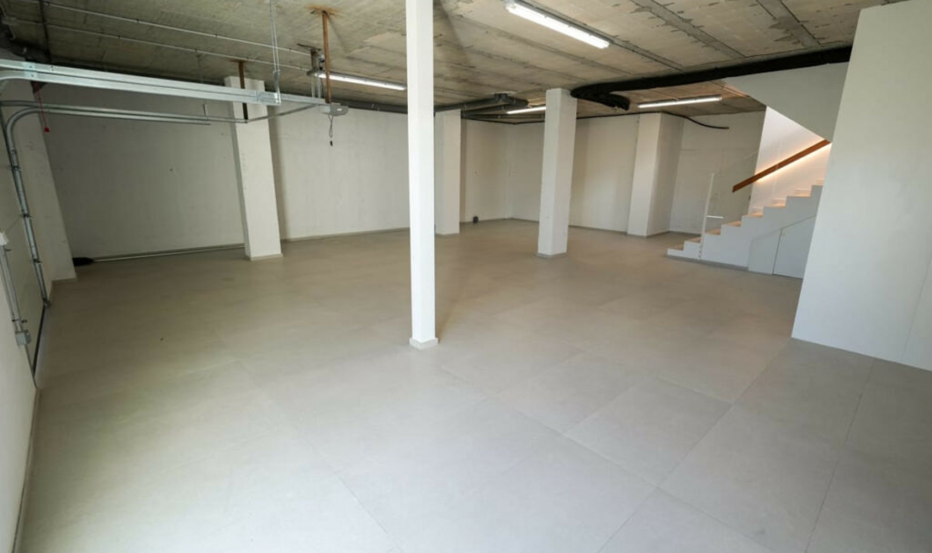 Resale - House -
Polop