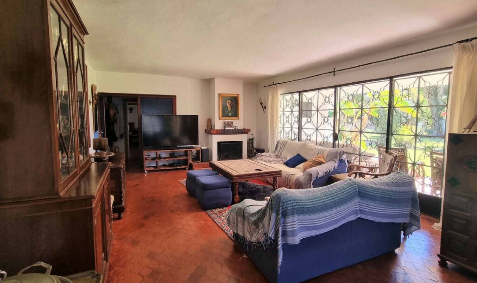 Resale - House -
Puerto Banús