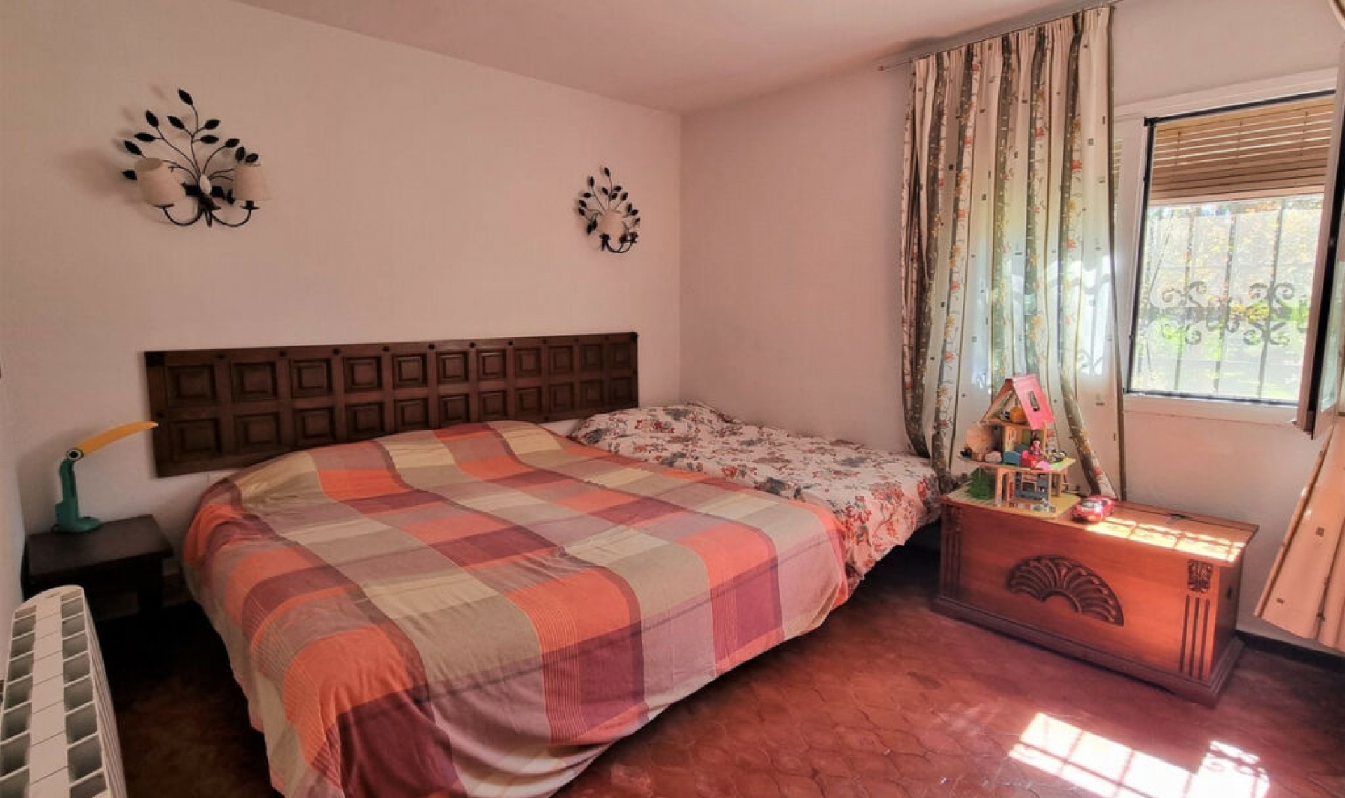 Resale - House -
Puerto Banús
