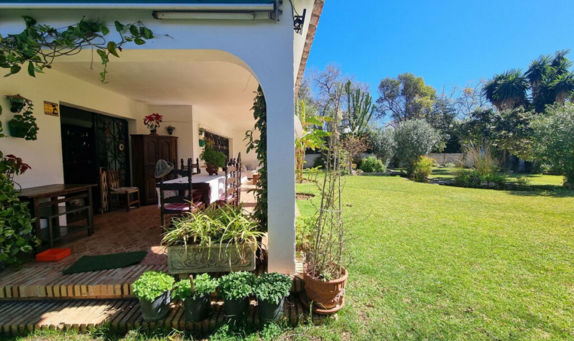 Resale - House -
Puerto Banús