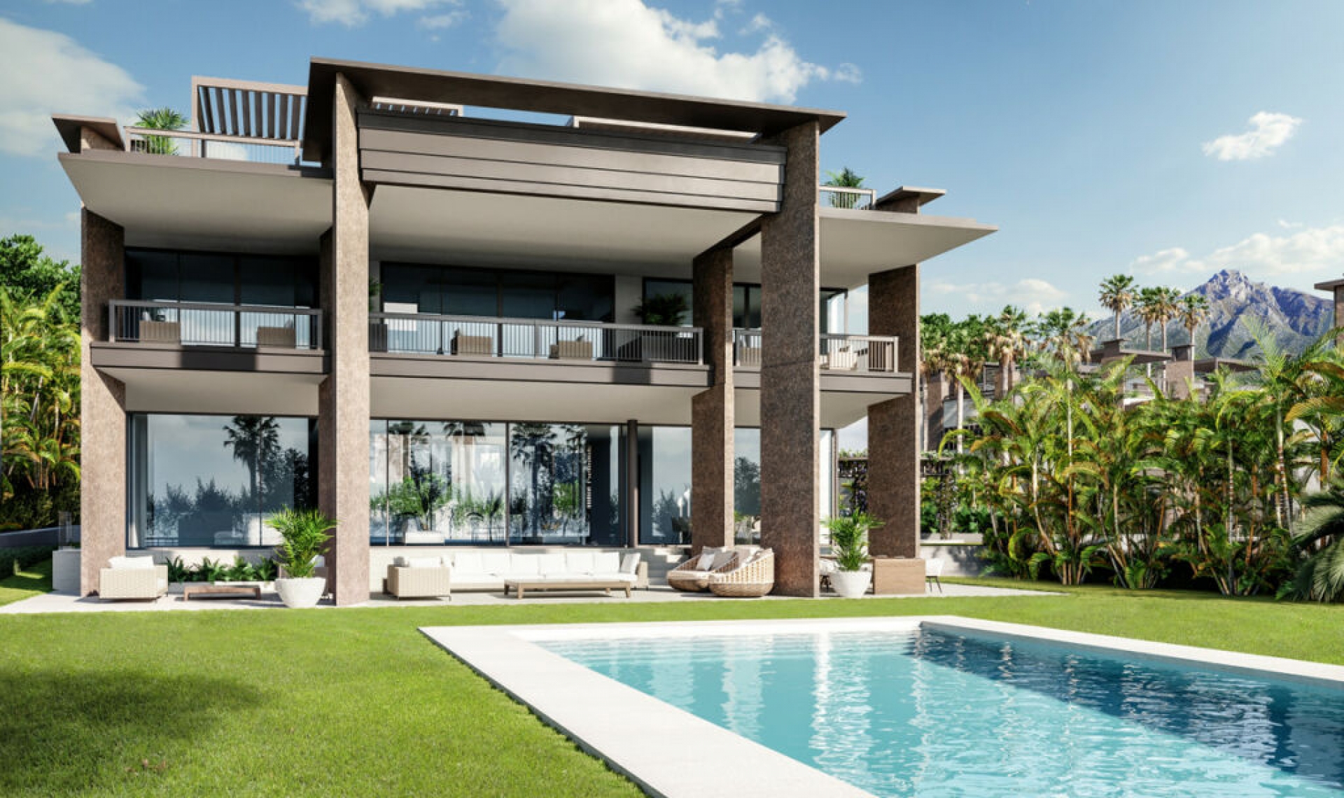 Resale - House -
Puerto Banús