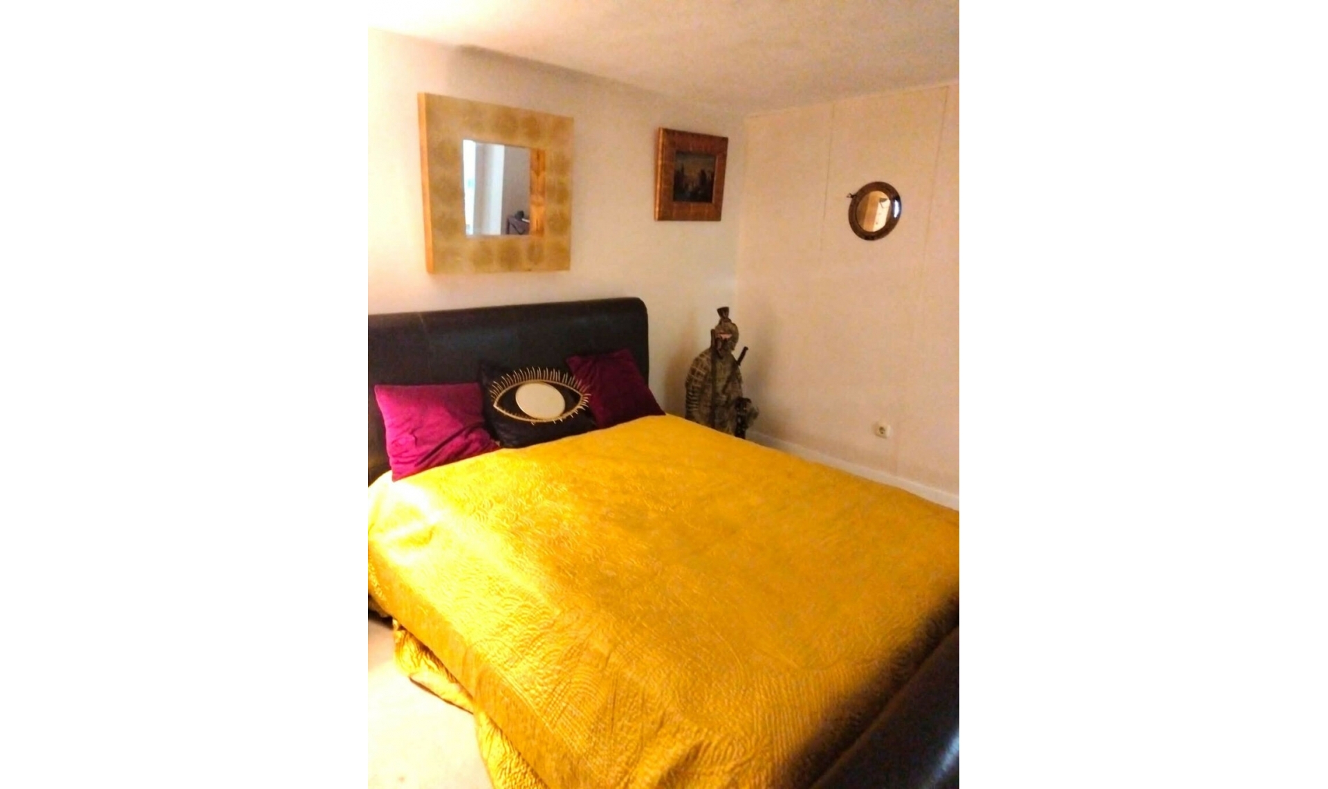 Resale - House -
Puerto Banús