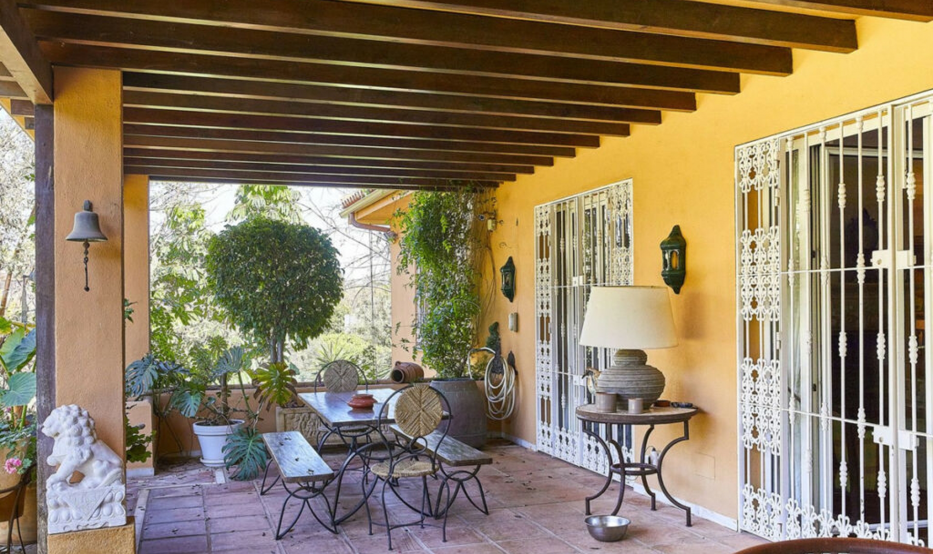 Resale - House -
Puerto Banús