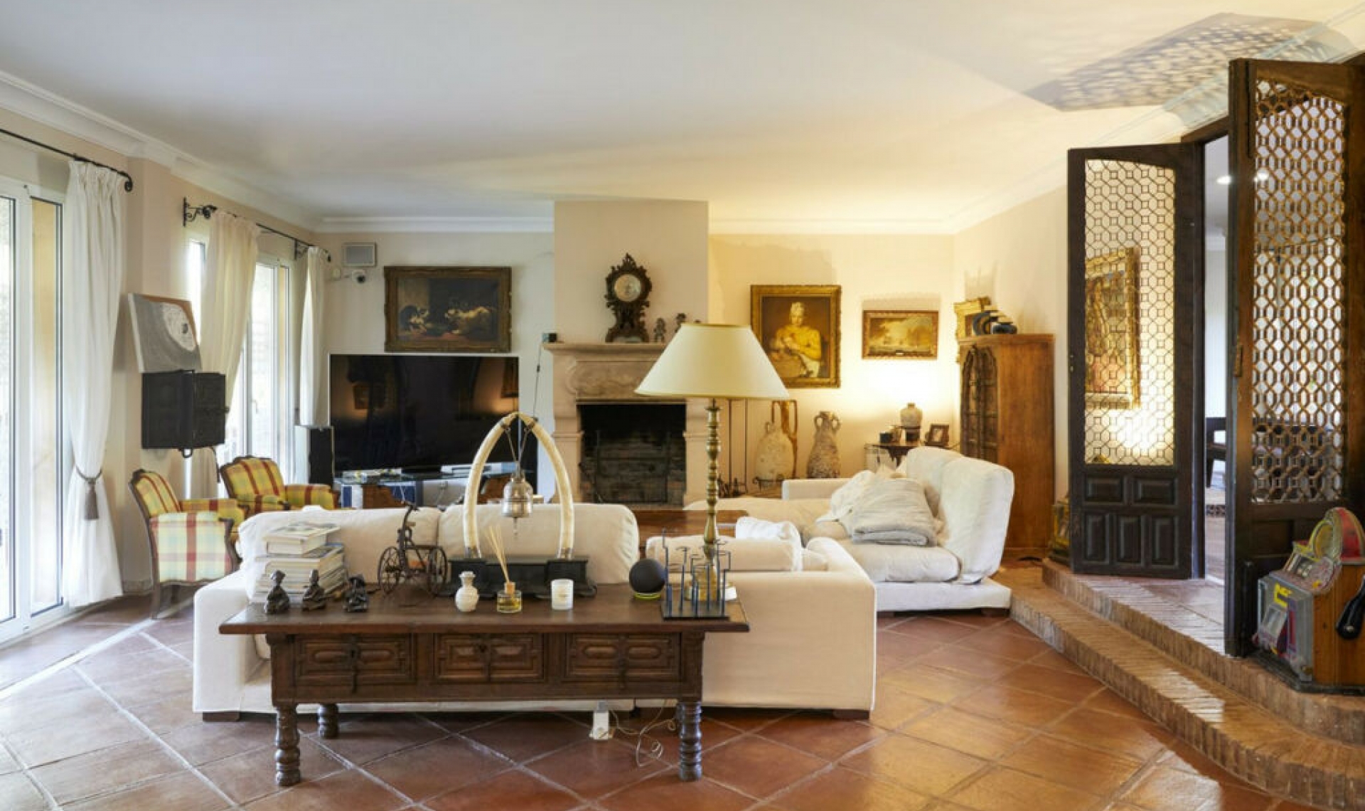 Resale - House -
Puerto Banús