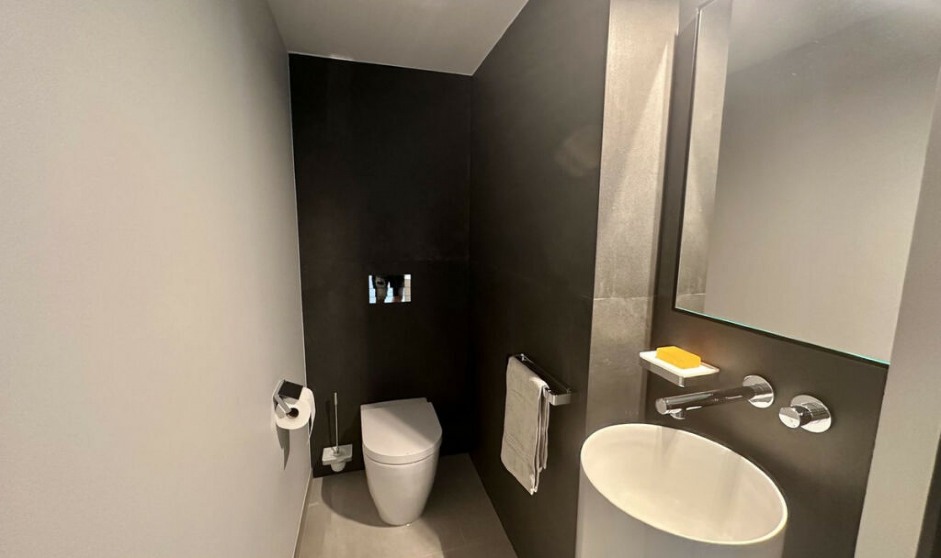 Resale - House -
Puerto Banús