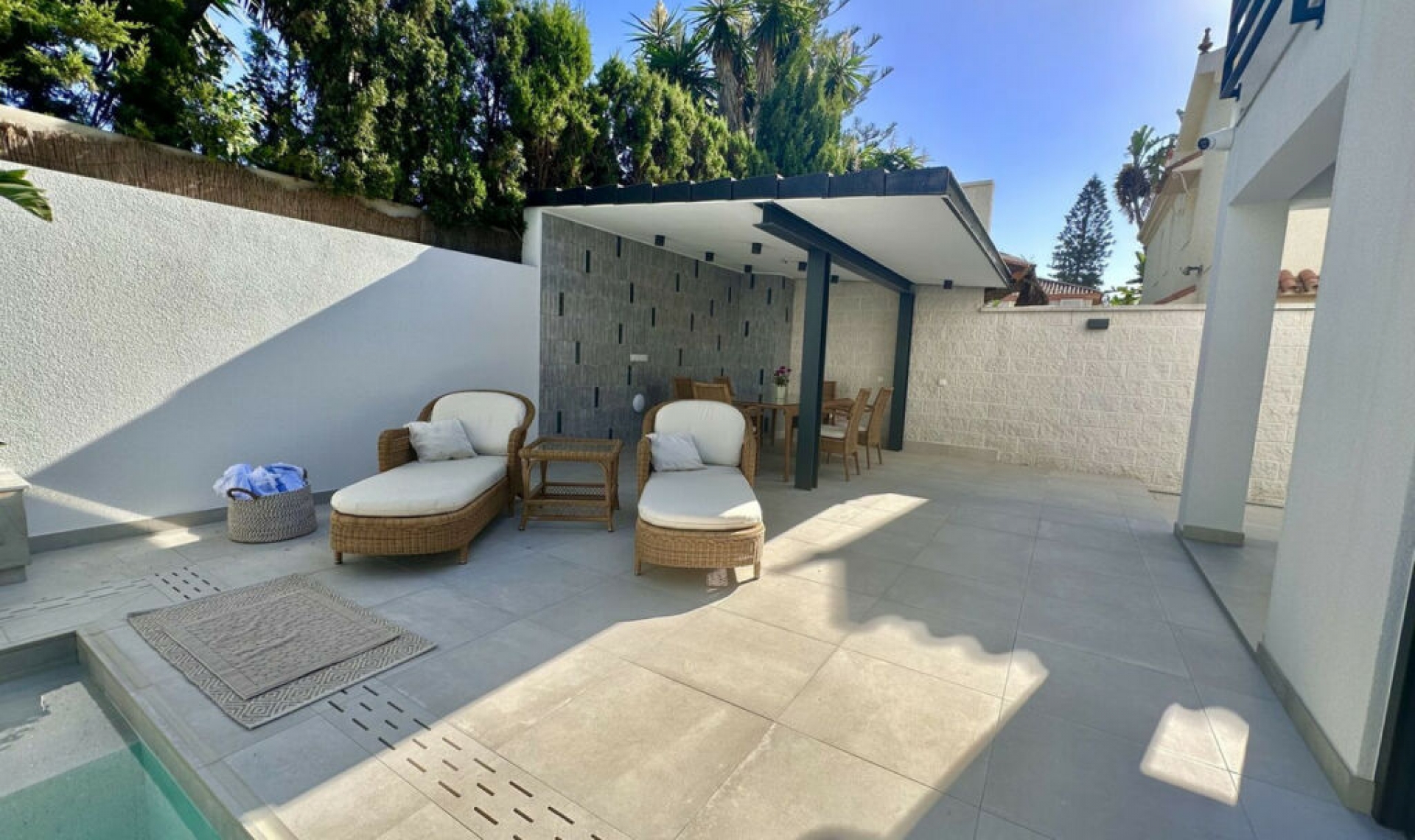 Resale - House -
Puerto Banús