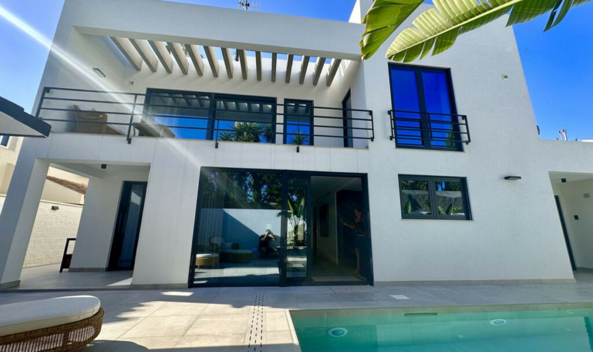 Resale - House -
Puerto Banús
