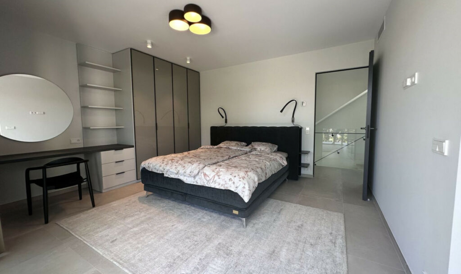 Resale - House -
Puerto Banús