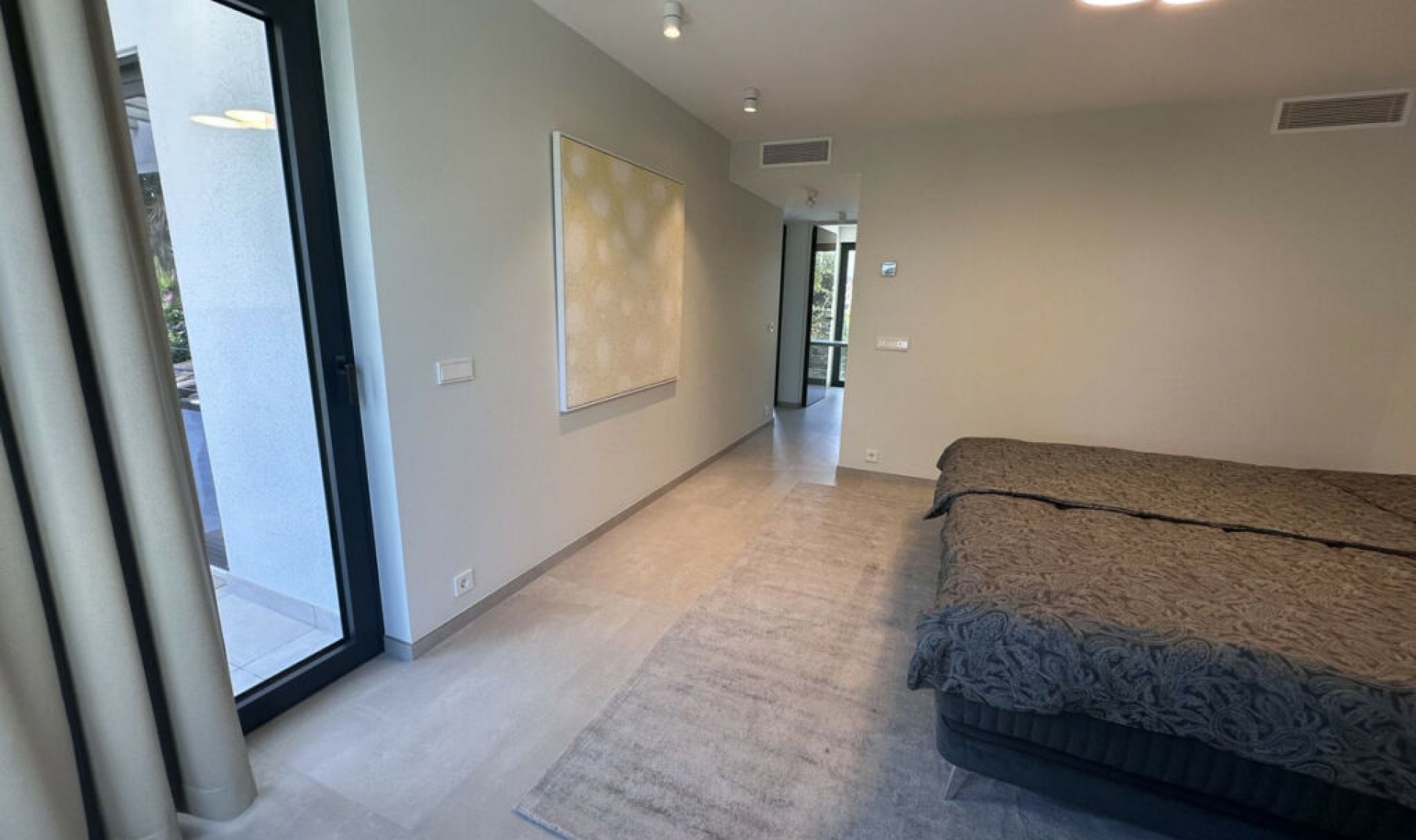 Resale - House -
Puerto Banús