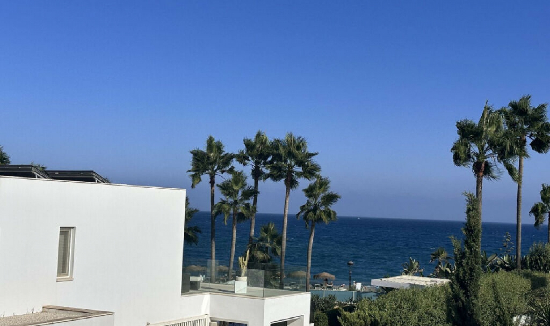 Resale - House -
Puerto Banús