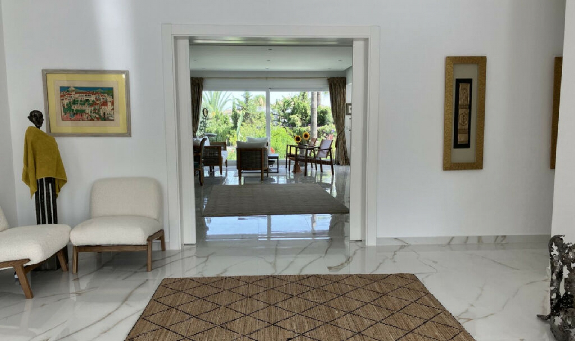 Resale - House -
Puerto Banús