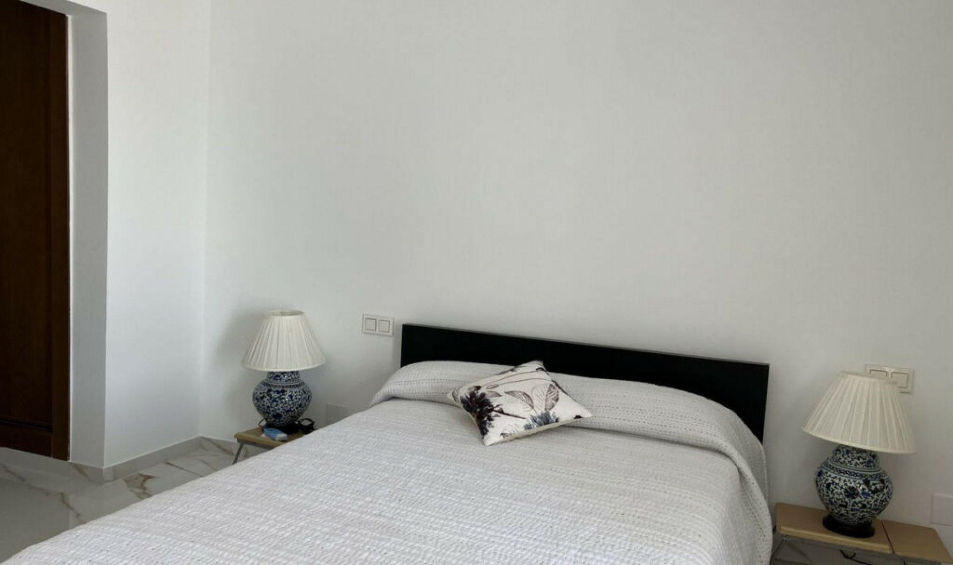 Resale - House -
Puerto Banús