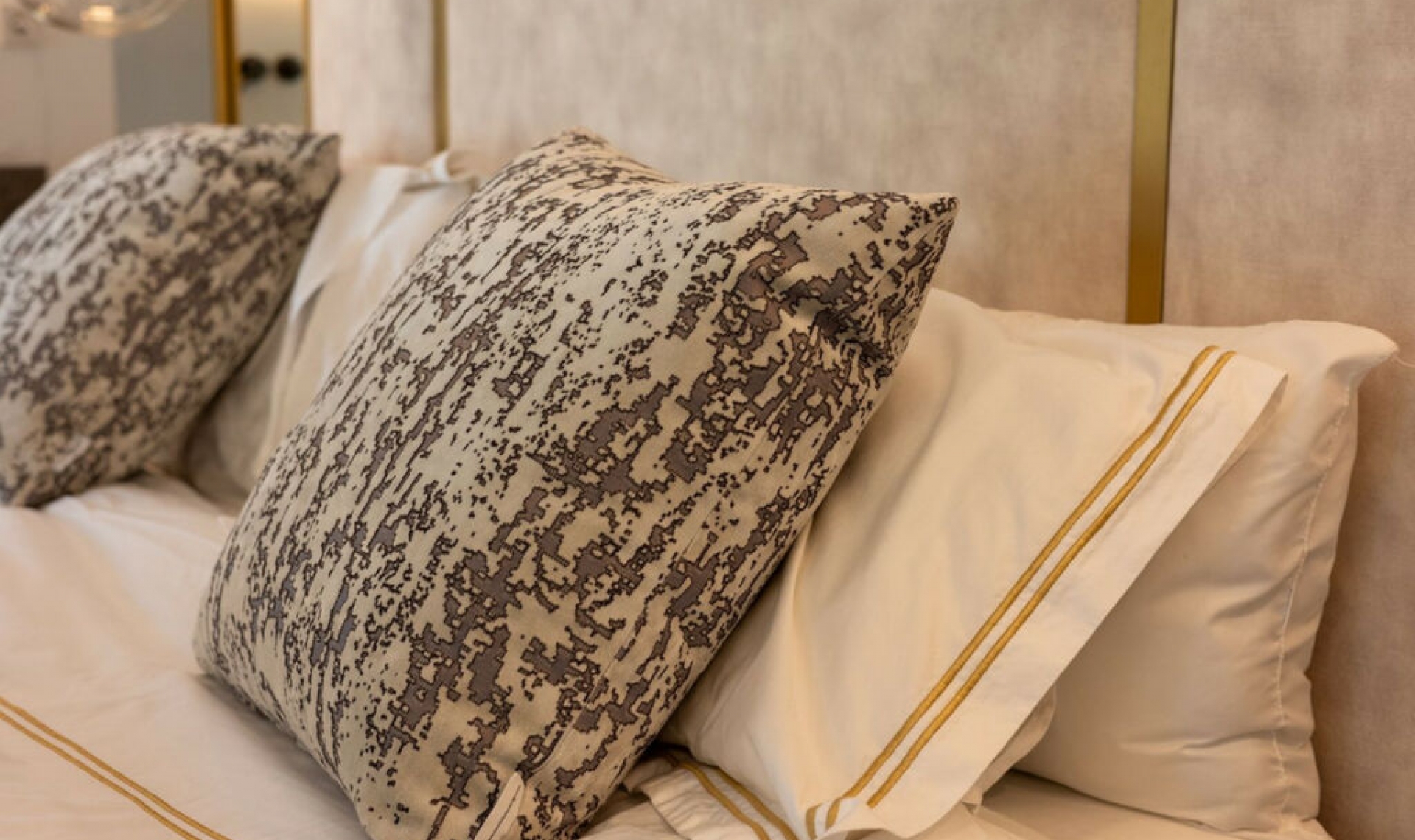 Resale - House -
Puerto Banús